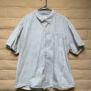 Men's Light Blue Floral Short Sleeve Shirt